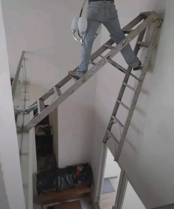 They Don't Care About Safety (26 pics) They Don't Care About Safety (26 pics)