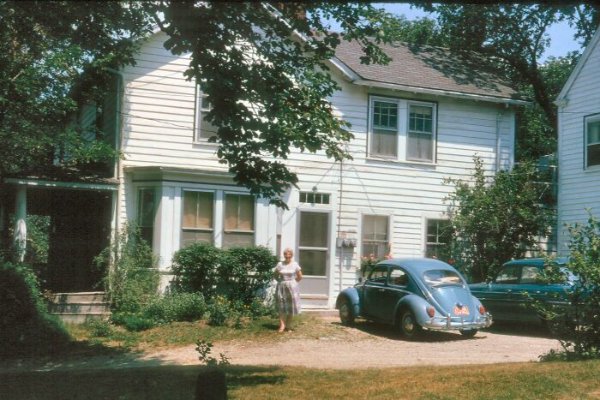 People Share Their Cool Photos From The Past (33 pics)