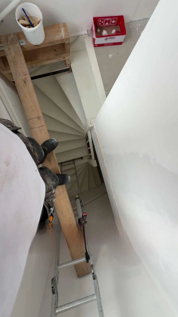 They Don't Care About Safety (26 pics) They Don't Care About Safety (26 pics)