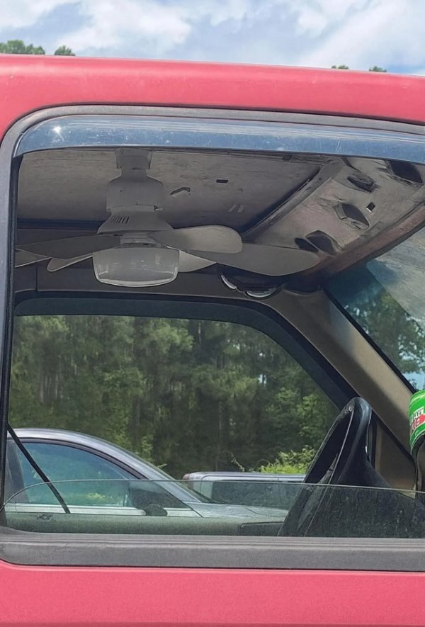 What Is Going On Here? (45 pics)