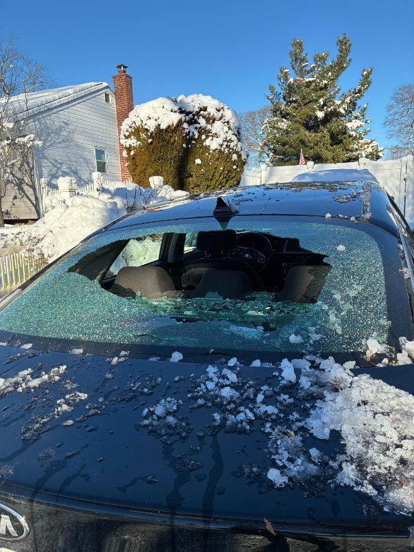 Bad Days Happen (23 pics)