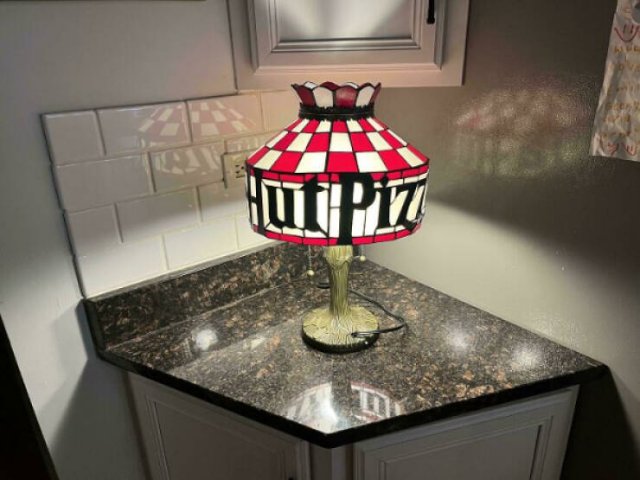 Weird Finds In Thrift Shops (16 pics)