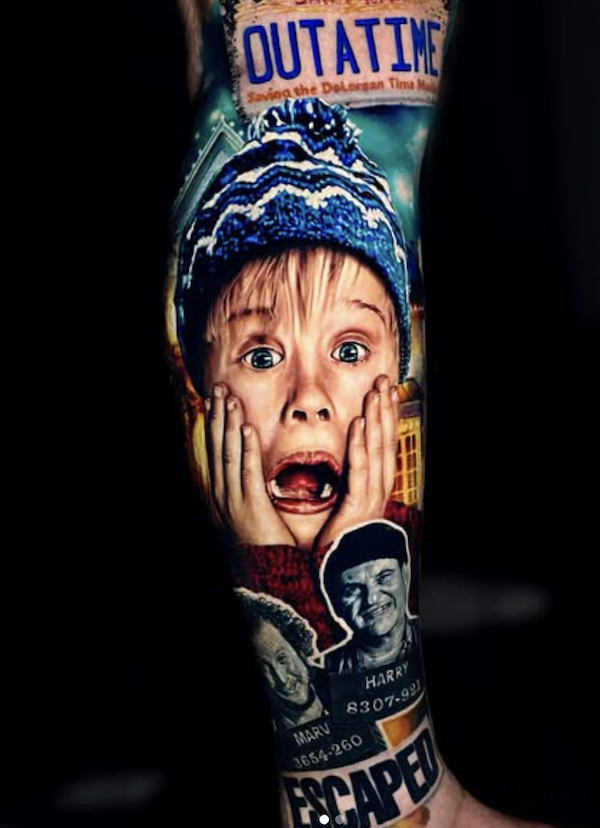 Cool Christmas Tattoos (20 pics)