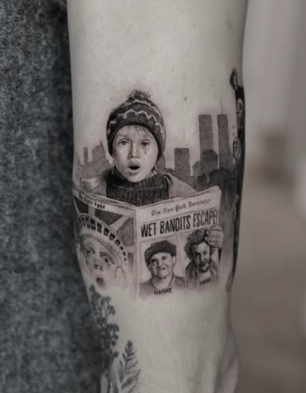 Cool Christmas Tattoos (20 pics)