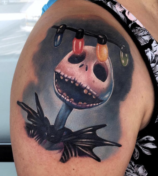 Cool Christmas Tattoos (20 pics)