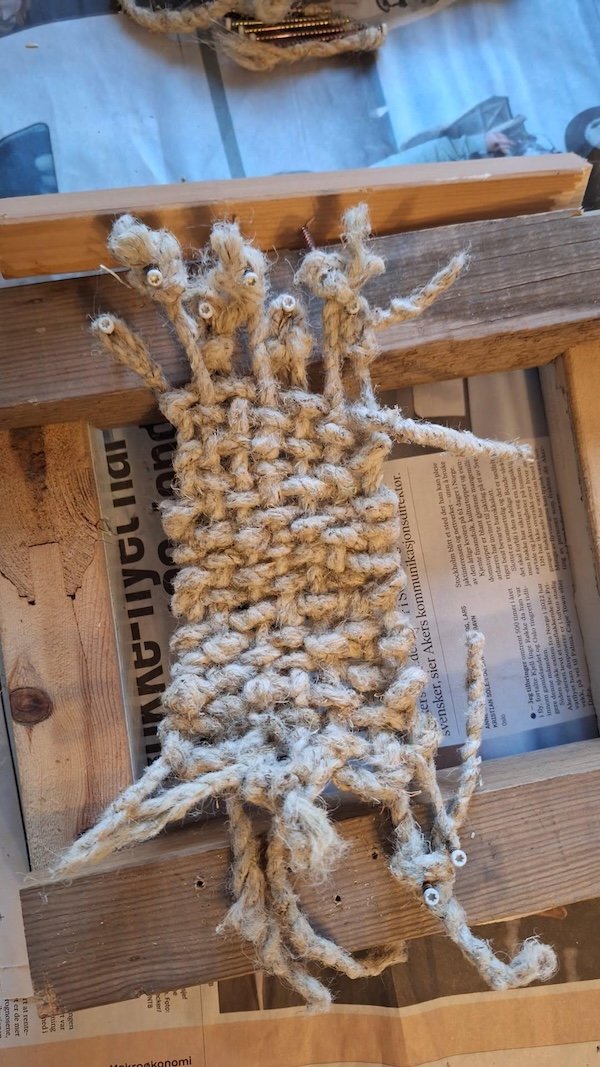 Atmospheric Bushcraft Photos (18 pics)