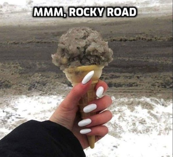 Weird Photos From Canada (24 pics)