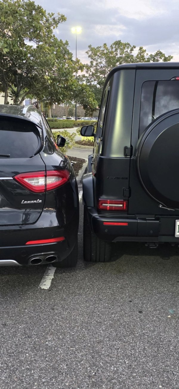 Bad Days Happen (21 pics)