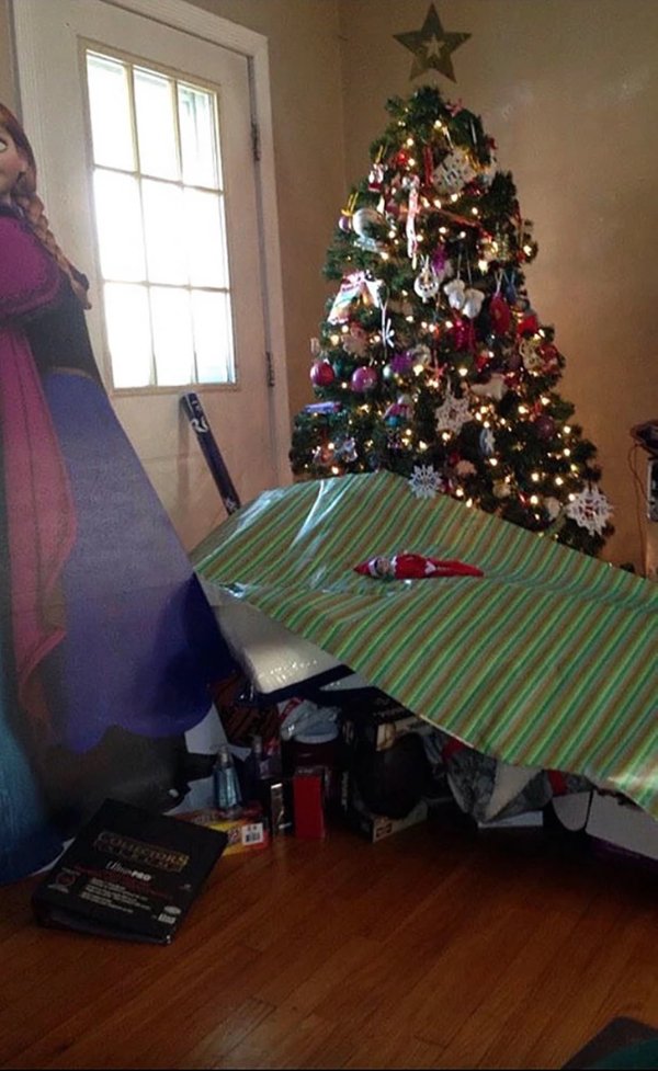 Strange Finds And Situations (24 pics)