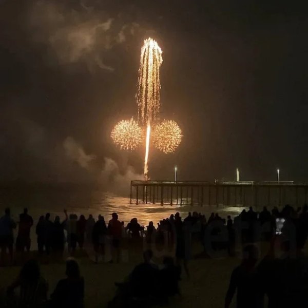 What Is Going On Here? (48 pics) What Is Going On Here? (48 pics)