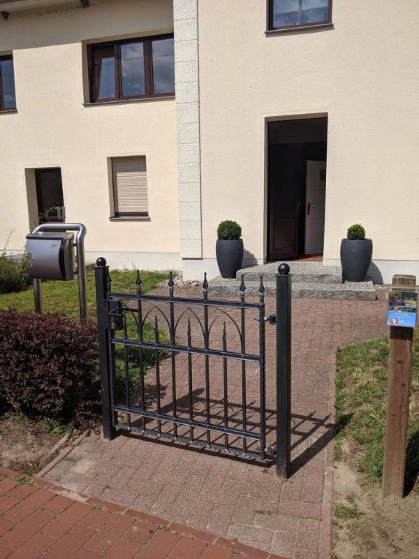 Strange Finds And Situations (24 pics)