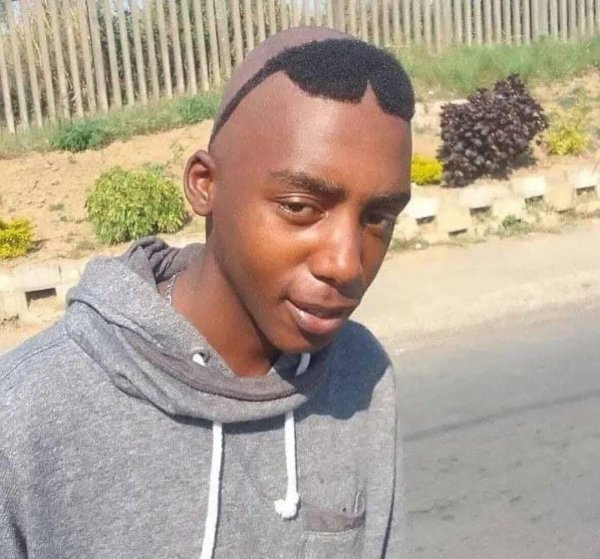 What Is Going On Here? (48 pics) What Is Going On Here? (48 pics)