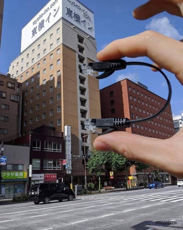 Weird Designs And Constructions (26 pics)