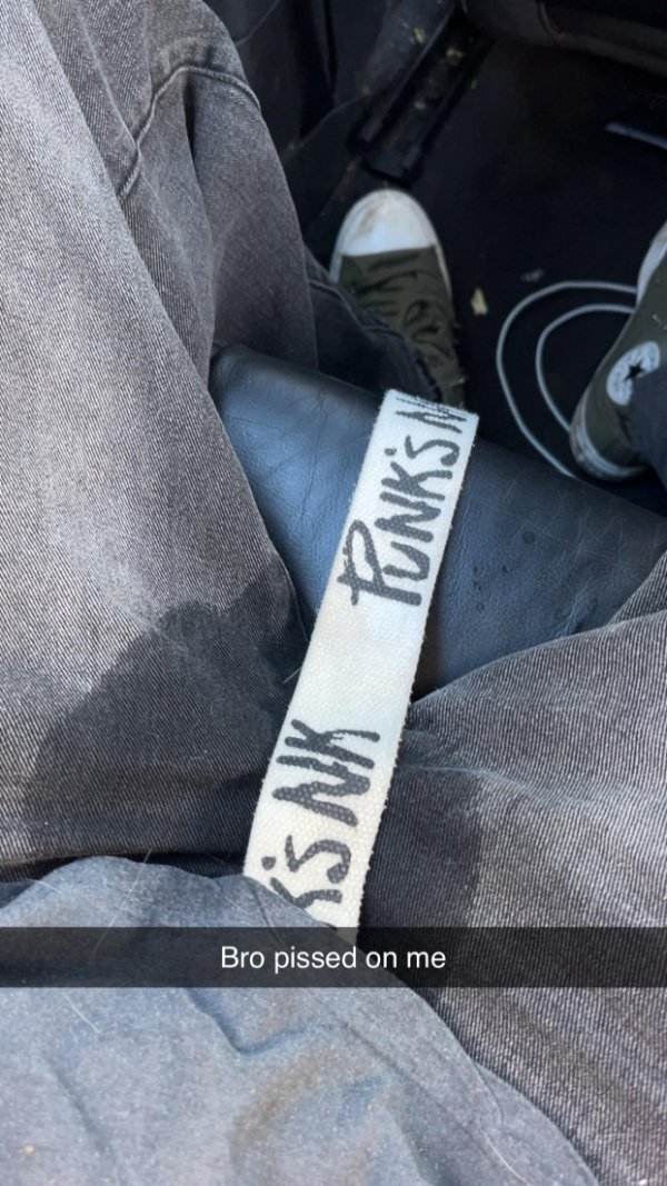 Bad Days Happen (24 pics)