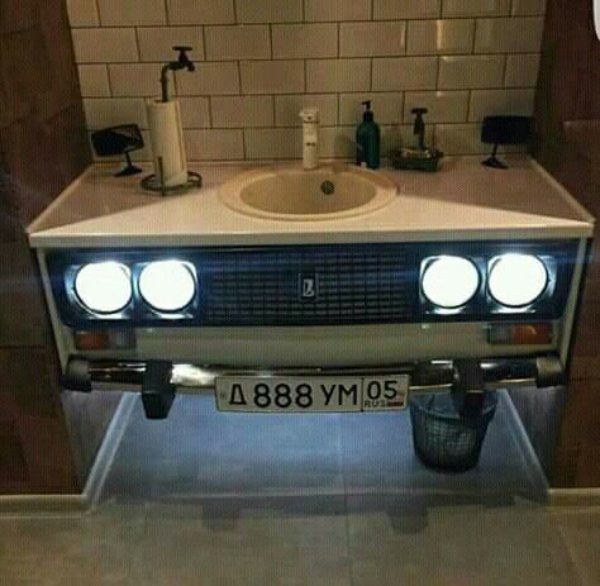 Weird Designs And Constructions (26 pics)