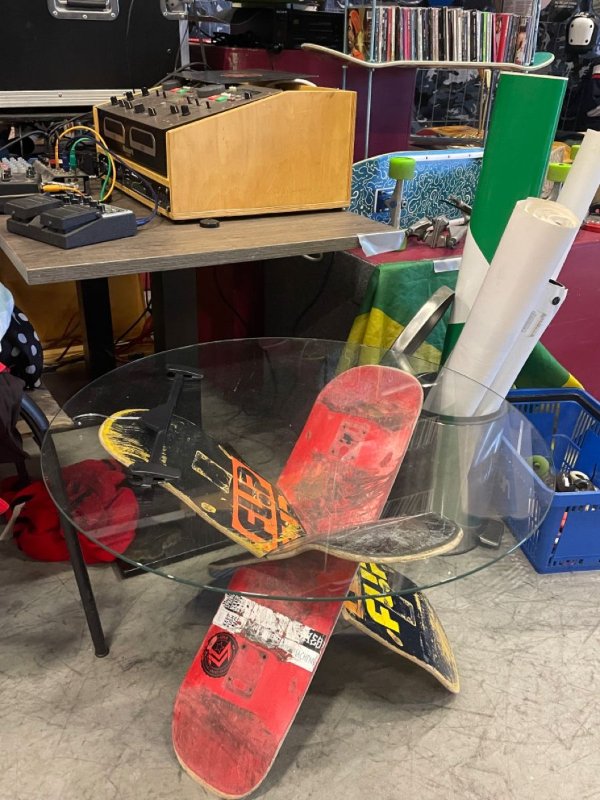 Weird Designs And Constructions (26 pics)