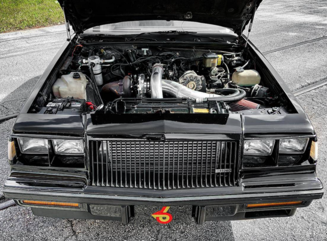 Amazing Muscle Cars (46 pics) Amazing Muscle Cars (46 pics)