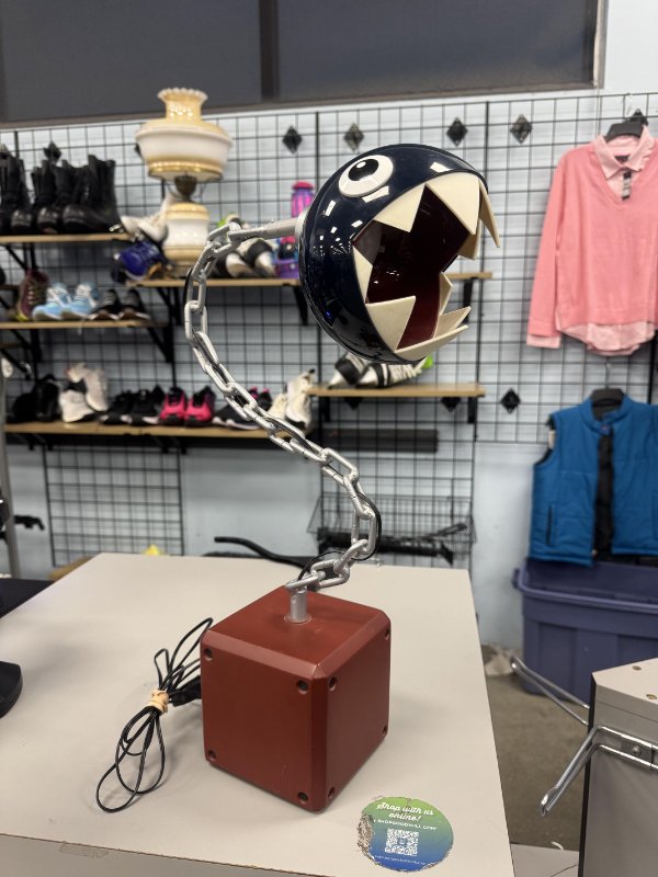 Unusual Finds In Thrift Shops (31 pics)