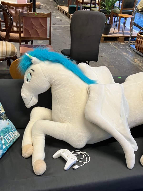 Unusual Finds In Thrift Shops (31 pics)