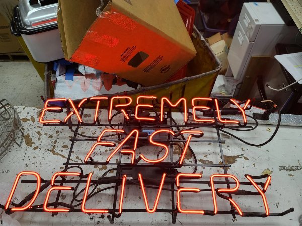 Unusual Finds In Thrift Shops (31 pics)