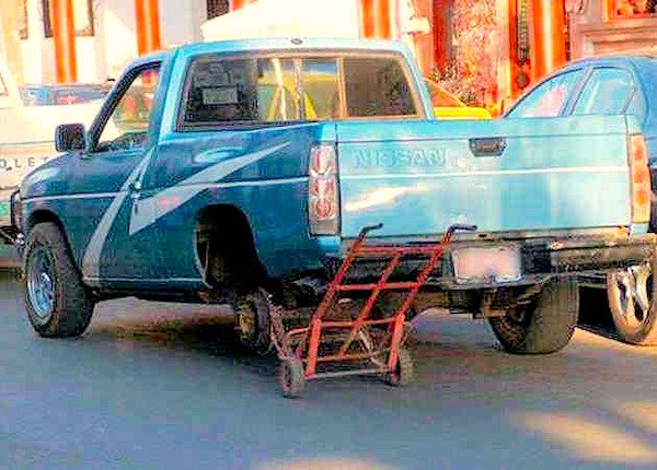 Crazy Vehicles (21 pics)