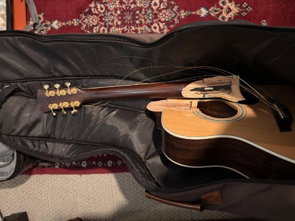 Bad Days Happen (23 pics)