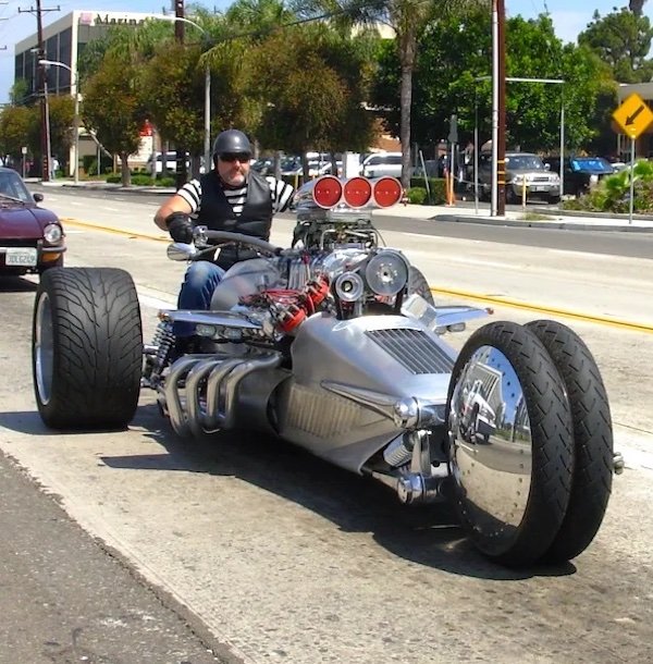 Crazy Vehicles (21 pics)