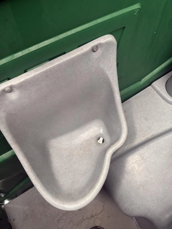 Bad Days Happen (23 pics)