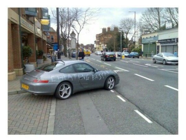 What Is Going On Here? (23 pics) What Is Going On Here? (23 pics)