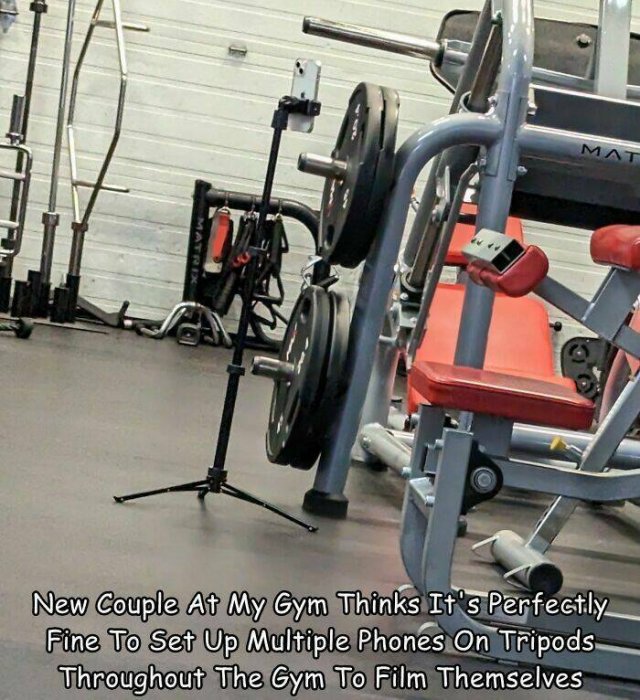 Annoying People In Gyms (19 pics) Annoying People In Gyms (19 pics)