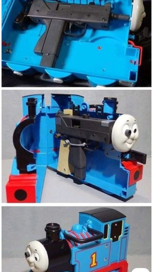 What Is Going On Here? (24 pics)