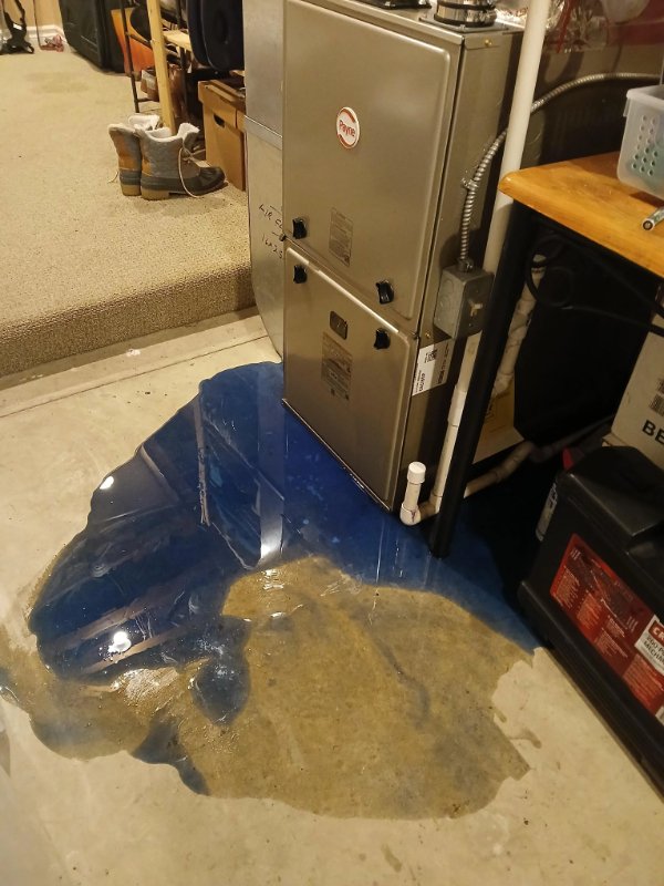 Bad Days Happen (22 pics)