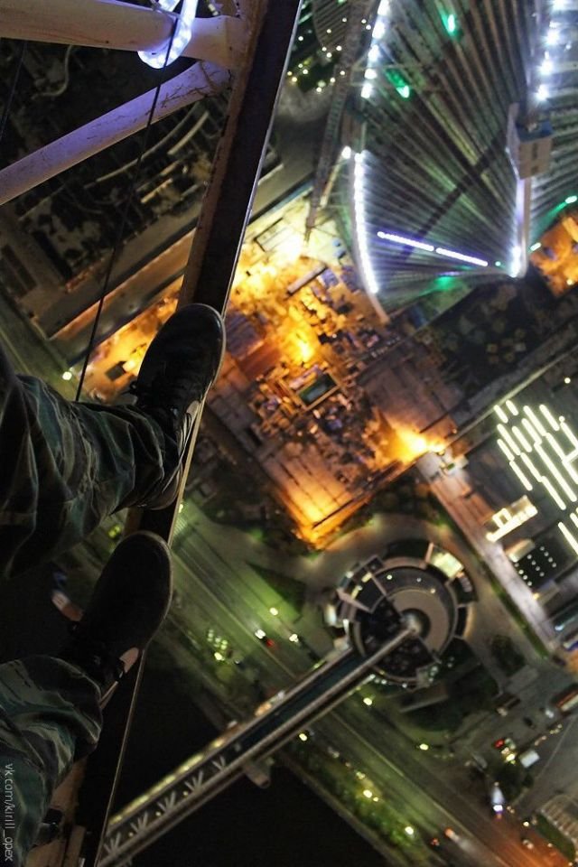 They Are Not Afraid Of Heights (43 pics)