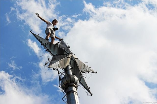 They Are Not Afraid Of Heights (43 pics)