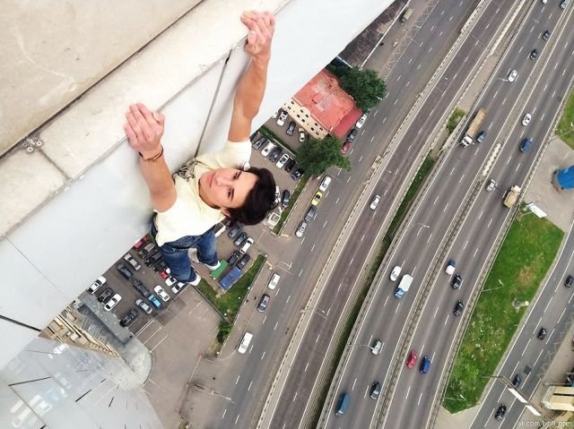They Are Not Afraid Of Heights (43 pics)