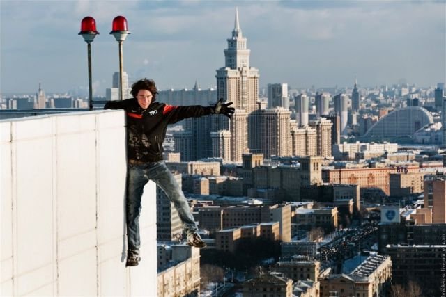They Are Not Afraid Of Heights (43 pics)