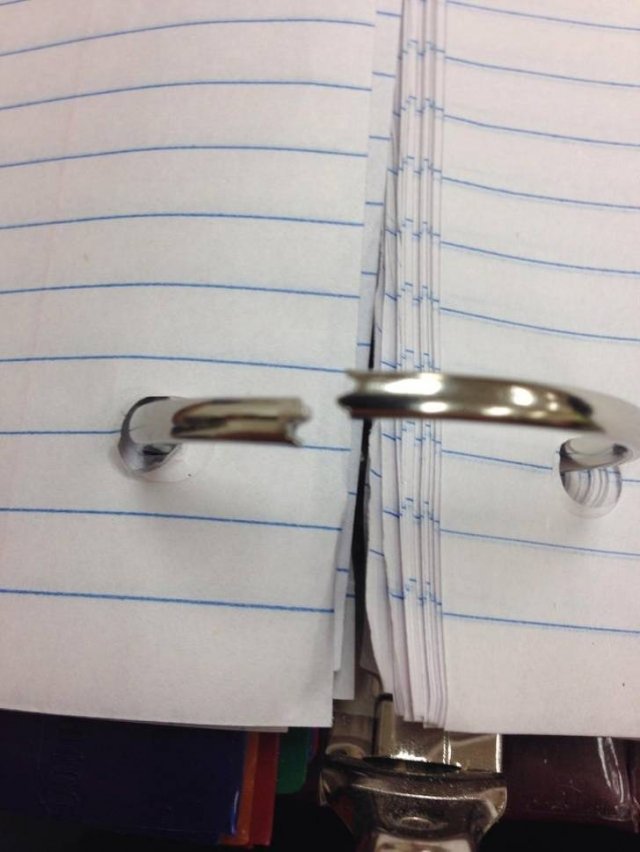 Annoying Finds And Situations (20 pics)