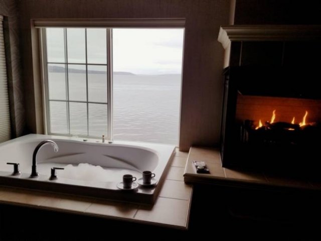 Interesting Travel Photos (20 pics)