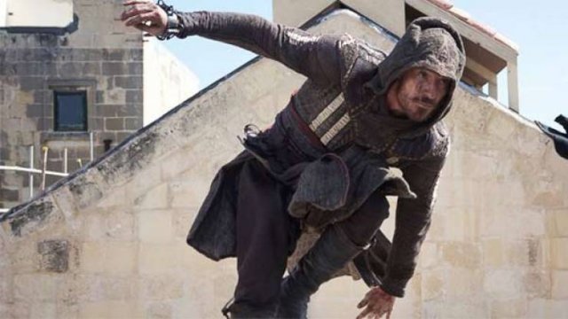 Popular Movies That Audiences Didn't Like (18 pics)