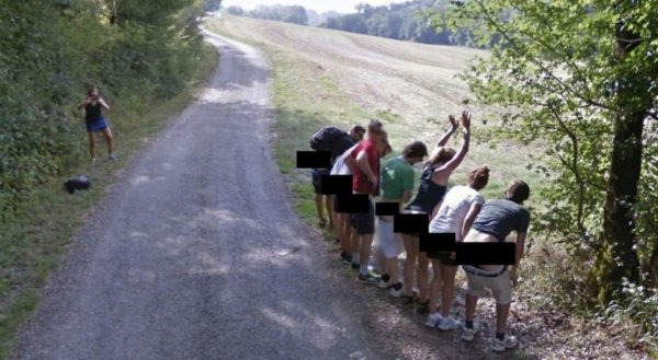 Weird Photos From Google Street View (22 pics)