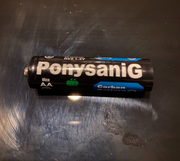 Fake Brands (33 pics)