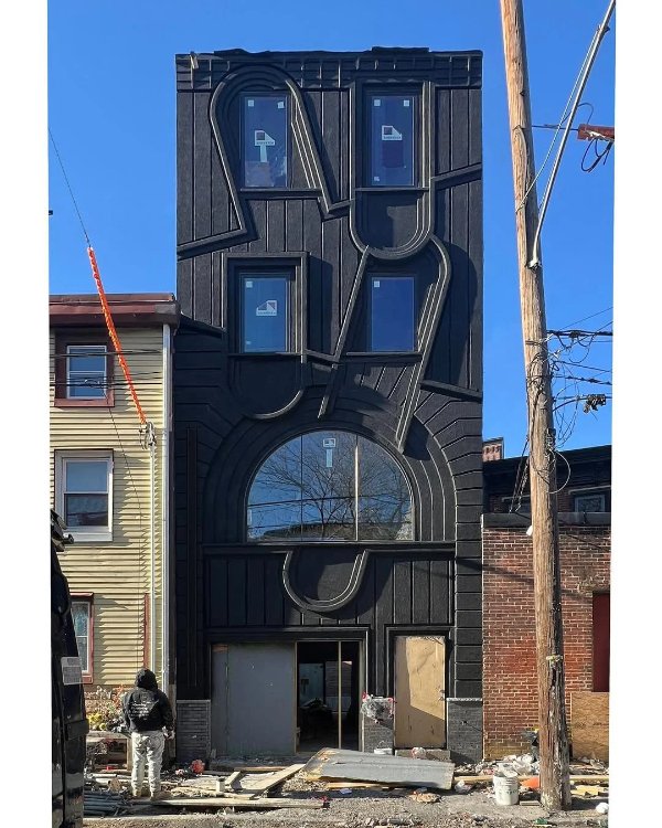 What Is Going On Here? (42 pics) What Is Going On Here? (42 pics)