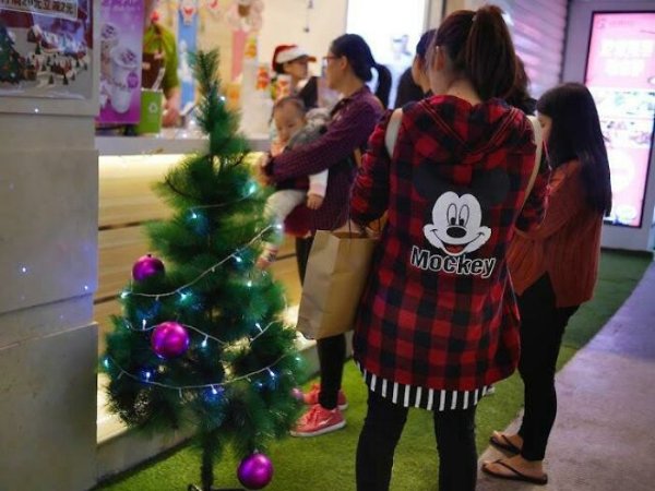 Fake Brands (33 pics)