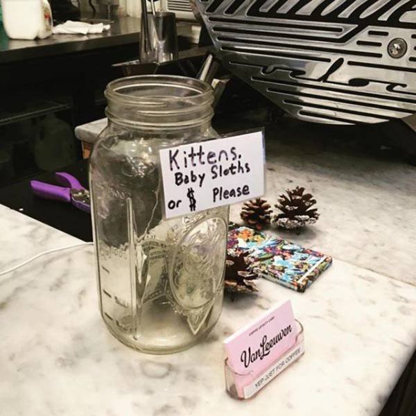 Creative Tip Jars (28 pics) Creative Tip Jars (28 pics)