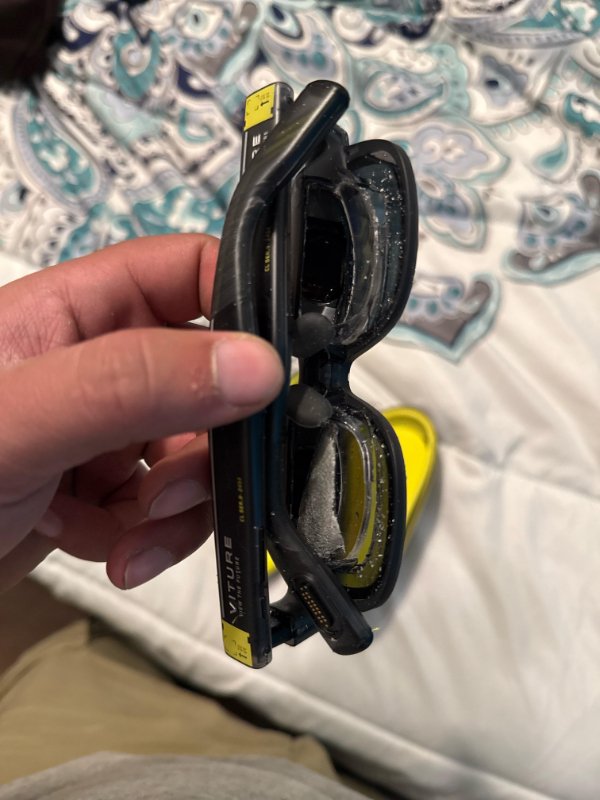 Bad Days Happen (23 pics)