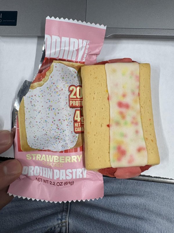 Bad Days Happen (23 pics)