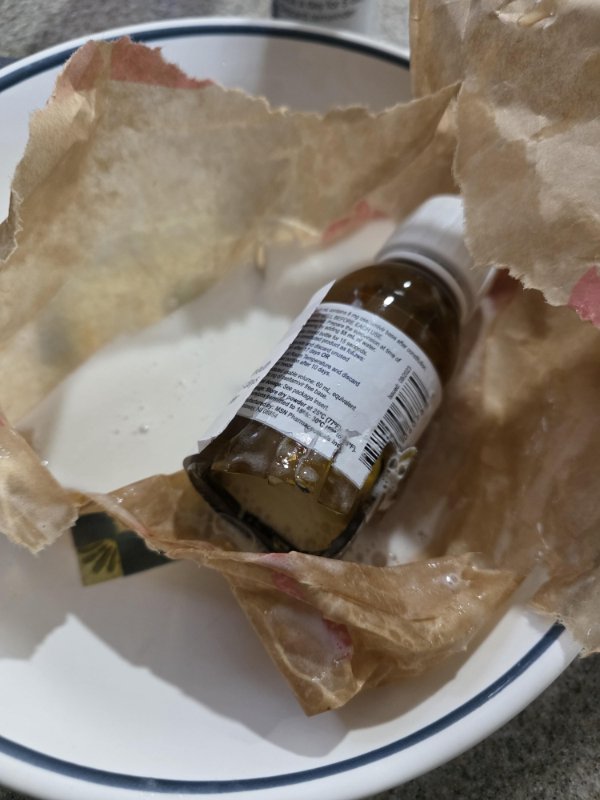 Bad Days Happen (23 pics)