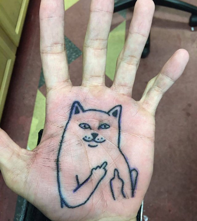 Unusual Tattoos (62 pics) Unusual Tattoos (62 pics)