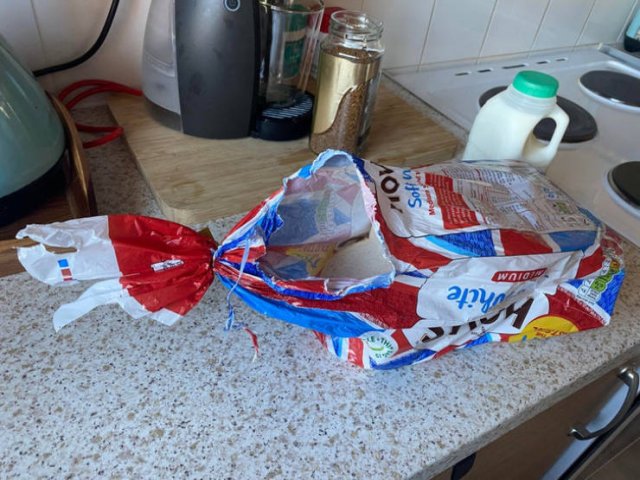 Annoying Situations (21 pics)