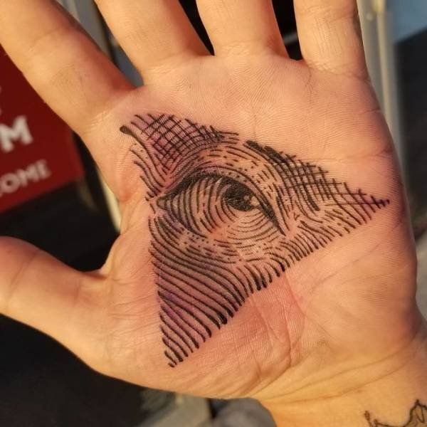 Unusual Tattoos (62 pics) Unusual Tattoos (62 pics)